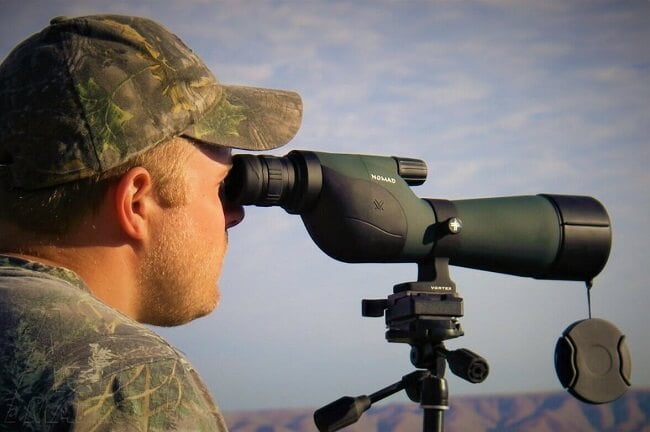 How to choose best spotting scope for target shooting